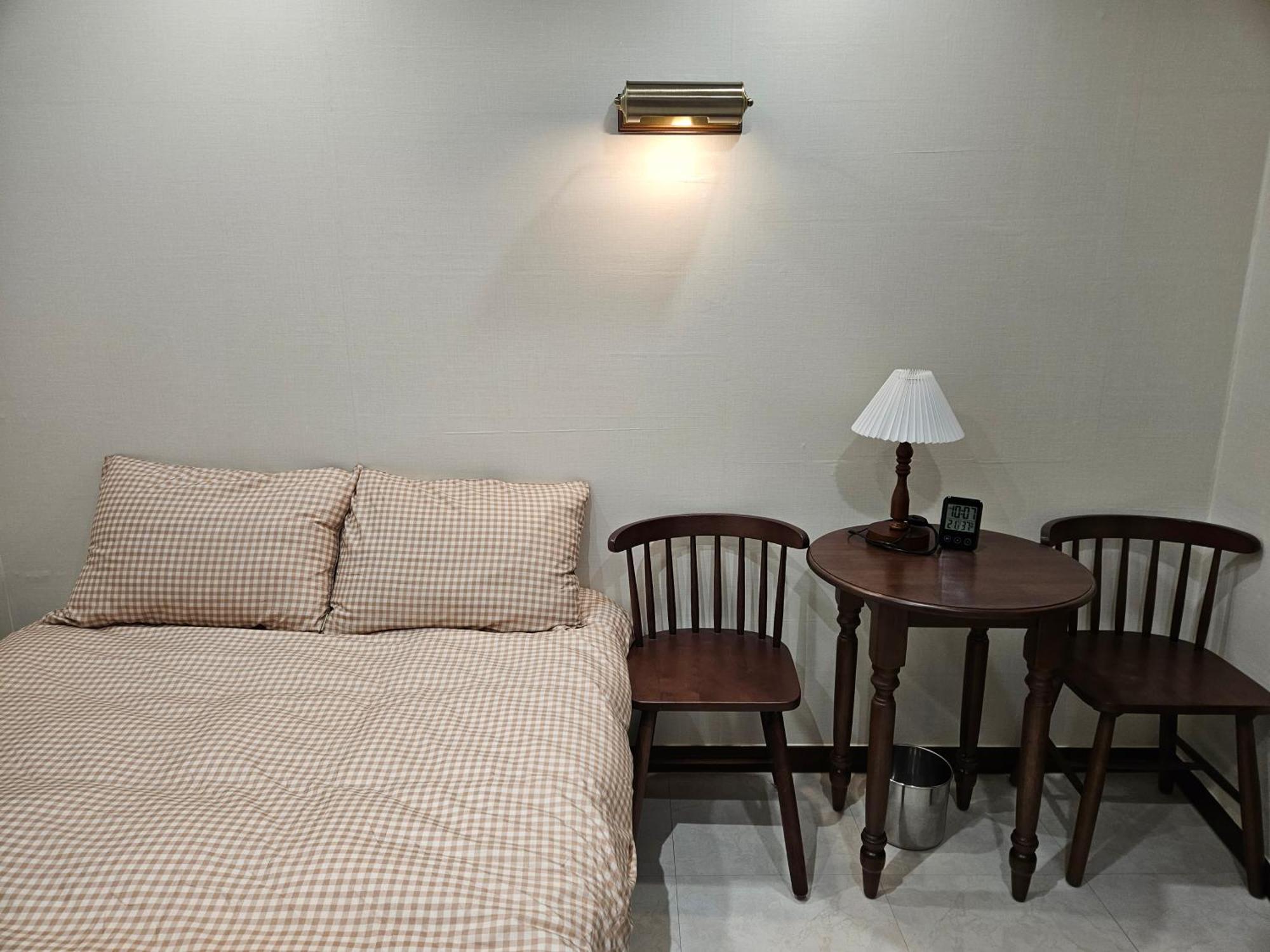 8 Hotel Сеул Экстерьер фото